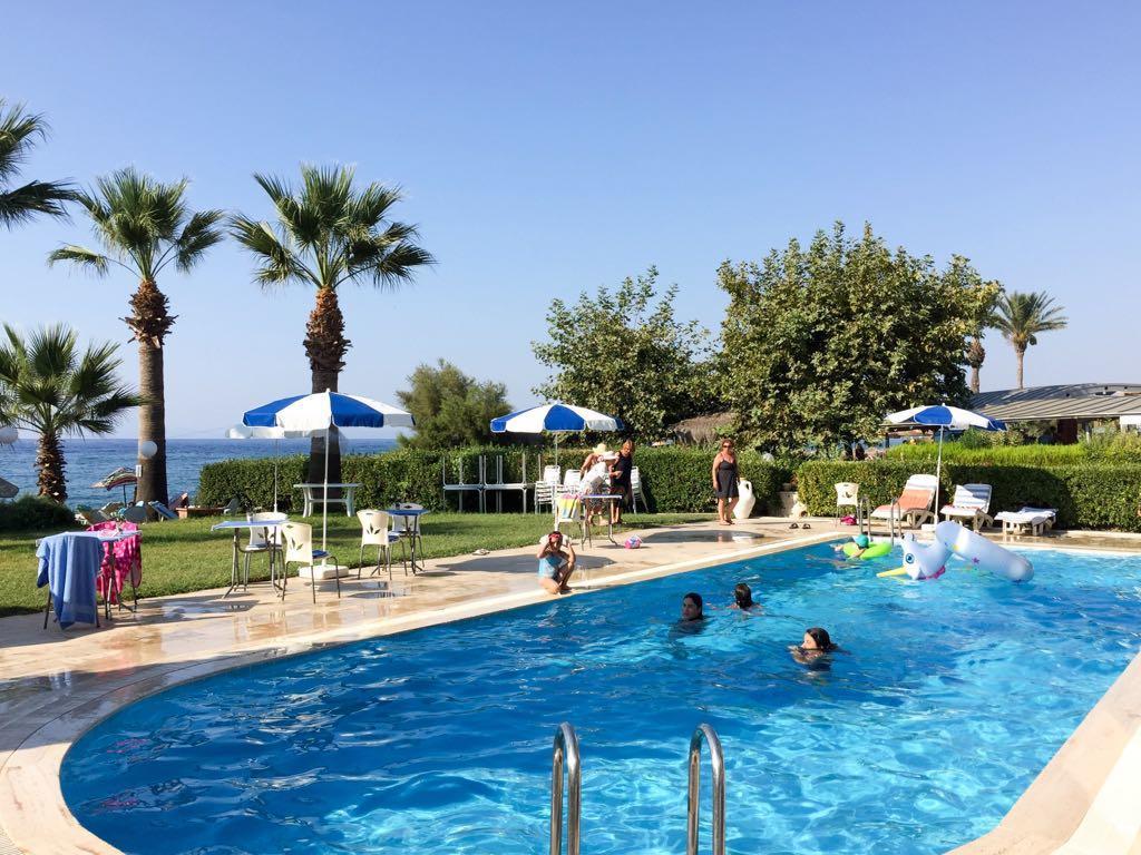 Art Beach Hotel グゼルカミル エクステリア 写真